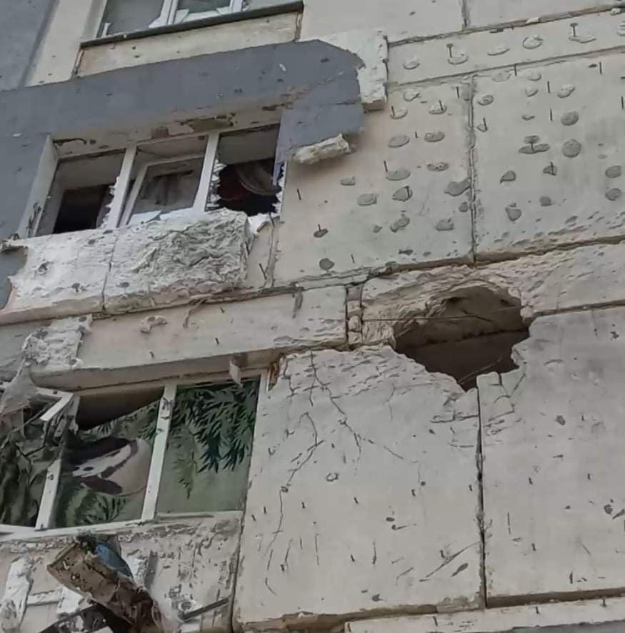 
                В результате российских обстрелов в Луганской области погибли восемь человек (Фото)            