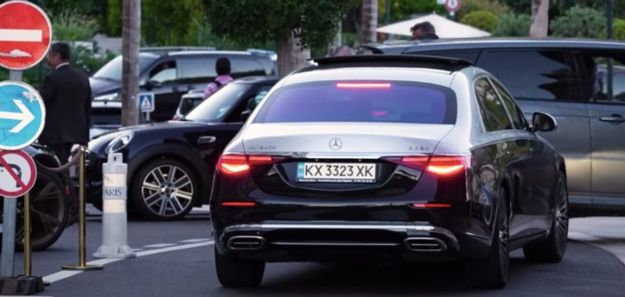 Александр Войтенко вступил в "Батальон Монако" Mercedes-Maybach